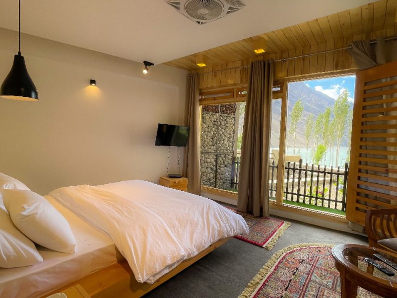 Deluxe Room (with private Balcony )