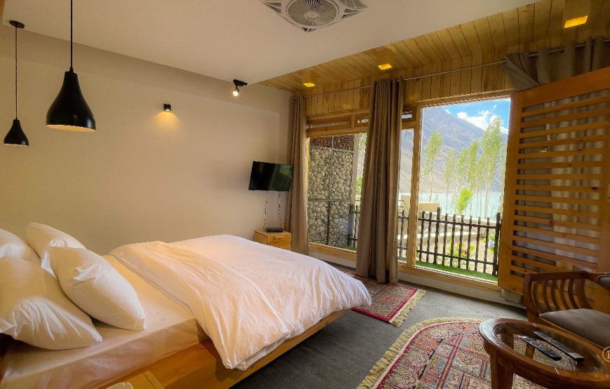 Deluxe Room (with private Balcony )
